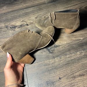 Madewell 1937 Lace up Leather Booties